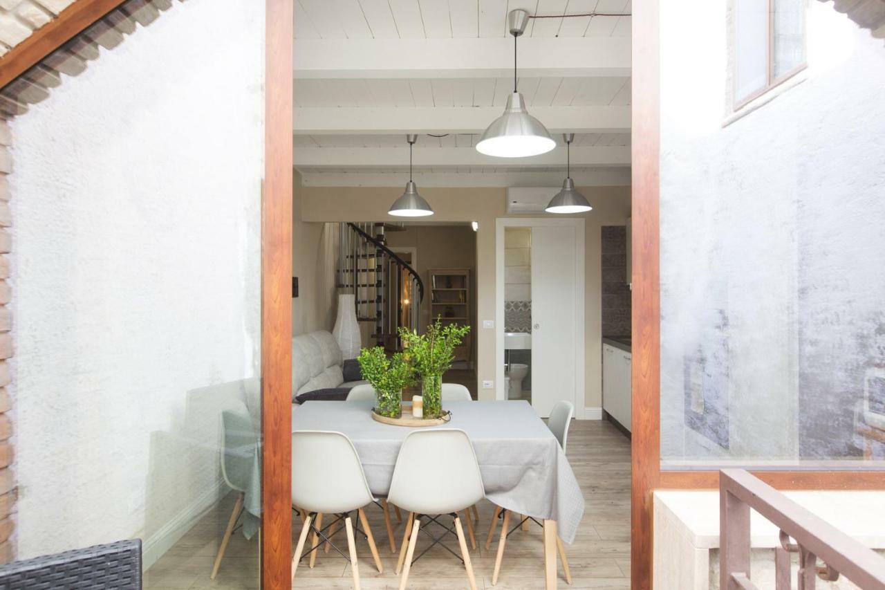 White House Apartment Cagliari Exterior foto